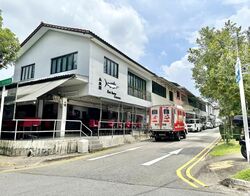 Lorong Kismis (D21), Terrace #549551141